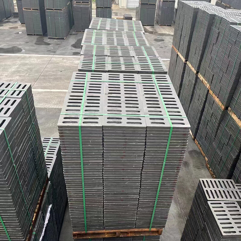 Taurus Poly Floor Drain Grates