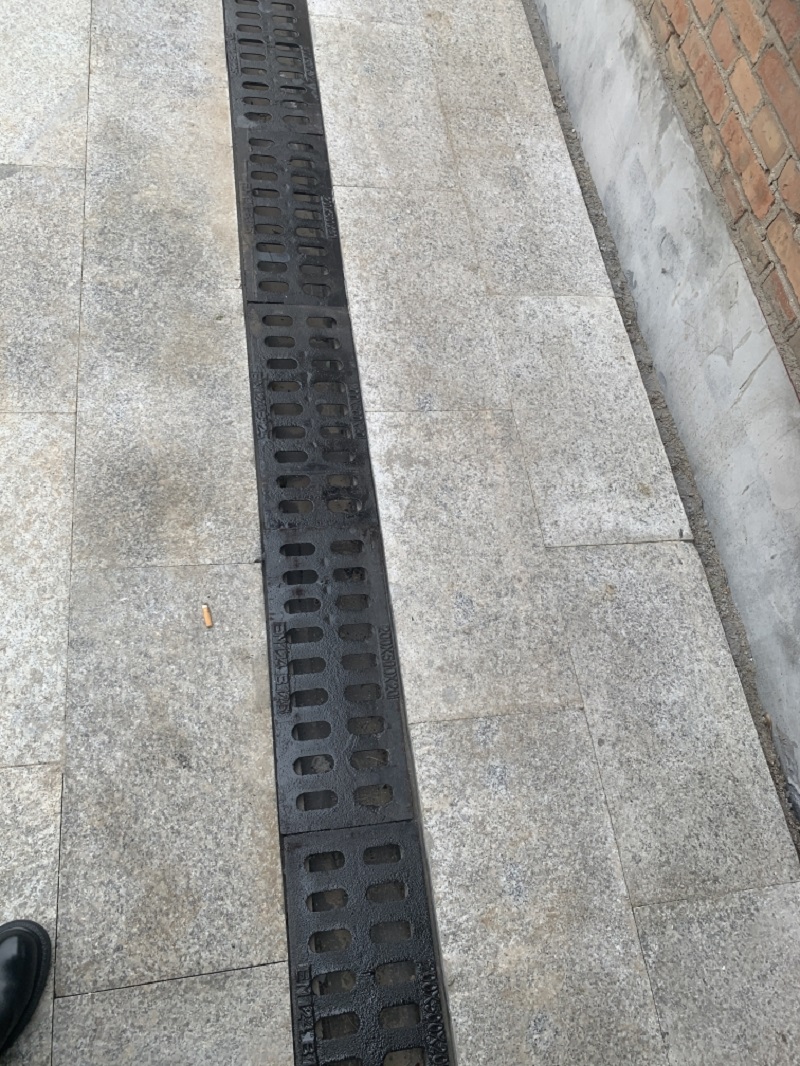 taurus Cast Iron Channel Grate cases