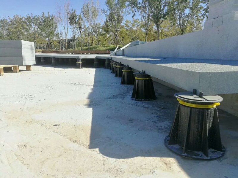 Taurus 75-100mm Pedestal Paving System