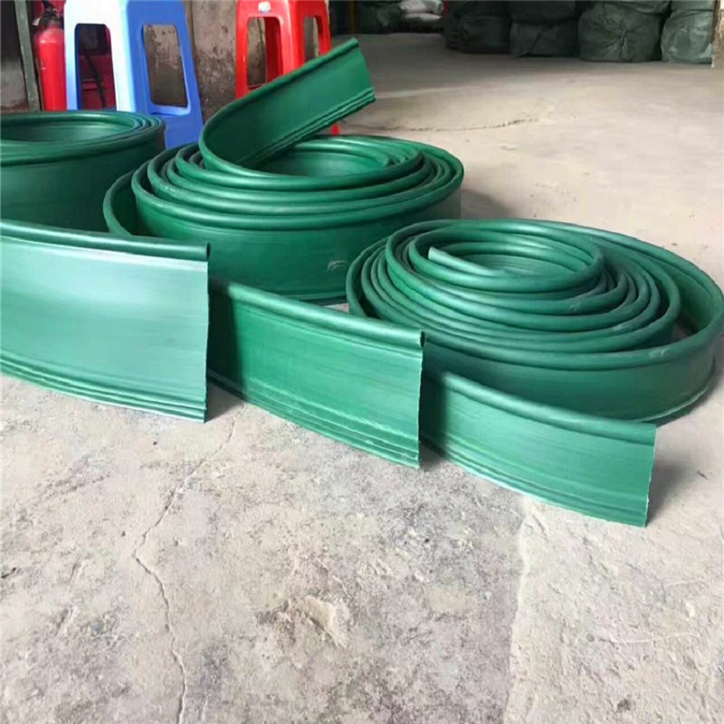 taurus Plastic Garden Border