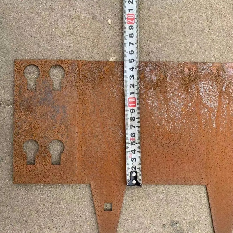 taurus Rusted Steel Edging
