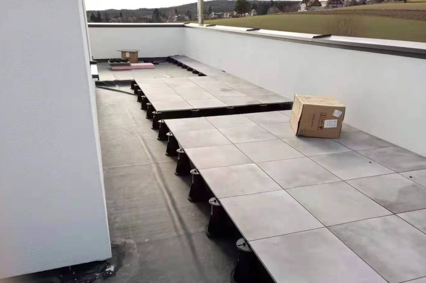 taurus 90-160mm Balcony Paving Systems cases